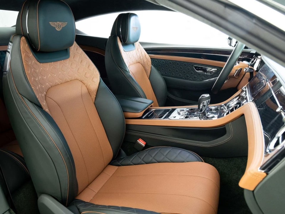 Bentley Continental GT - foto 12