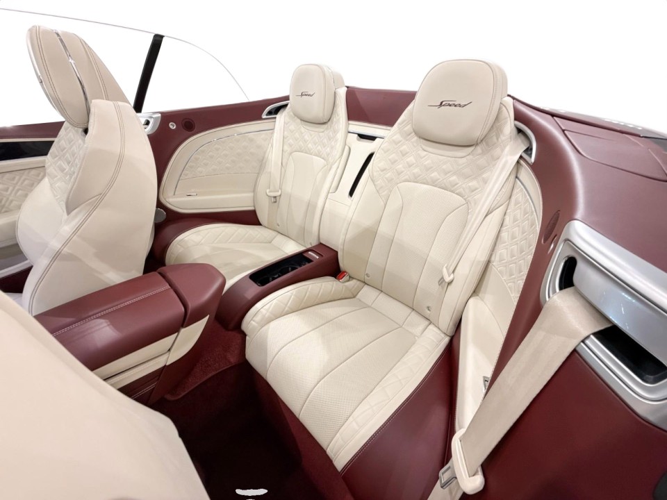 Bentley Continental GTC - foto 12