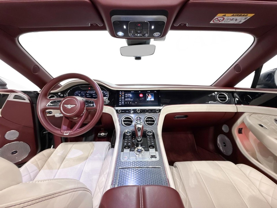 Bentley Continental GTC - foto 16