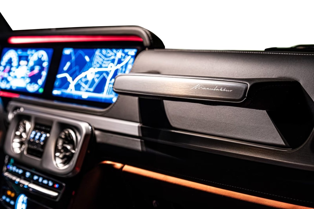 Mercedes-Benz G 500 - foto 18