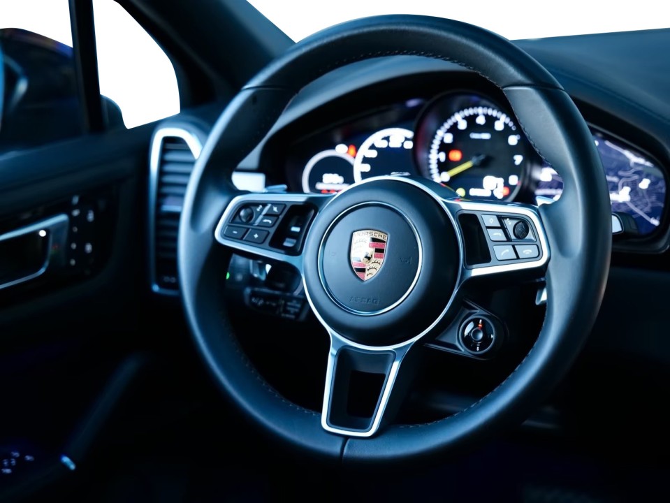 Porsche Cayenne Coupe E-Hybrid Platinum Edition - foto 10