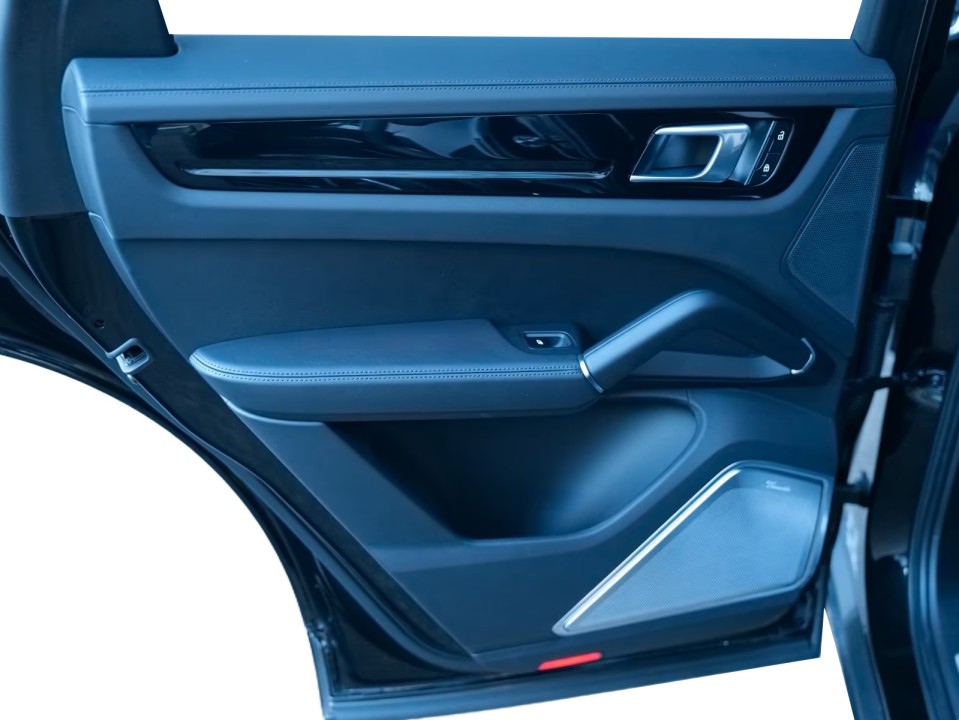 Porsche Cayenne Coupe E-Hybrid Platinum Edition - foto 29