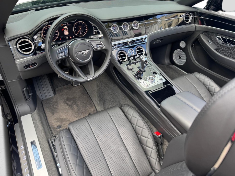 Bentley Continental GTC - foto 23