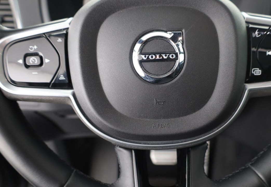 Volvo XC 90 T8 Recharge AWD R-Design - foto 13