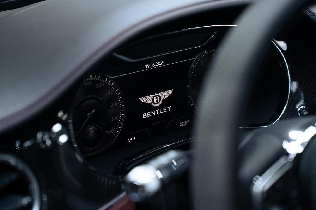 Bentley Continental GT (4)