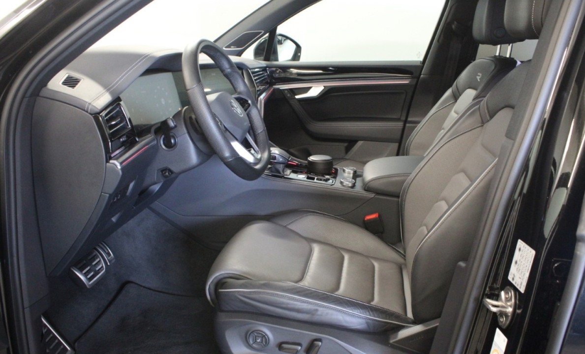 Volkswagen Touareg V6 TSI R-Line - foto 13