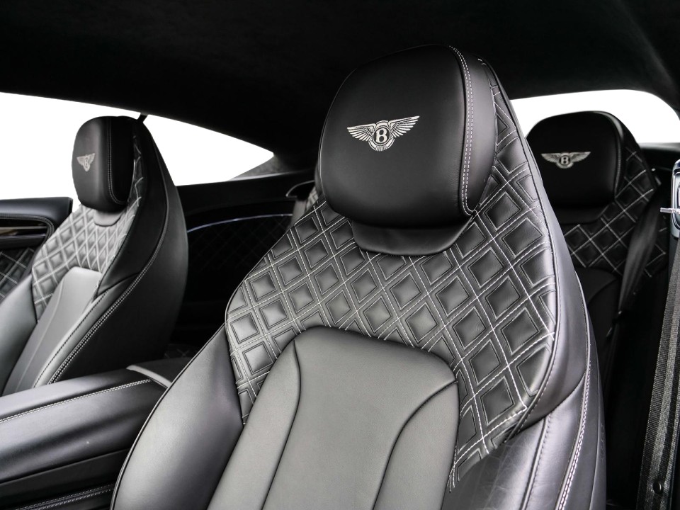 Bentley Continental GT - foto 11