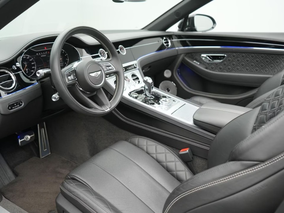 Bentley Continental GTC - foto 11