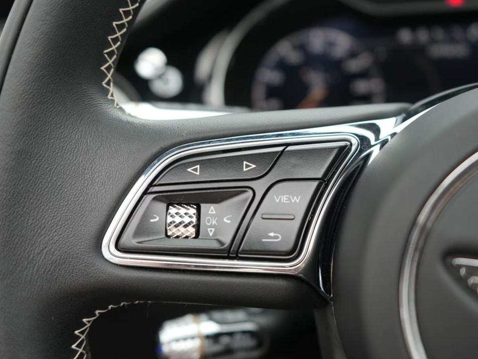 Bentley Continental GTC - foto 15