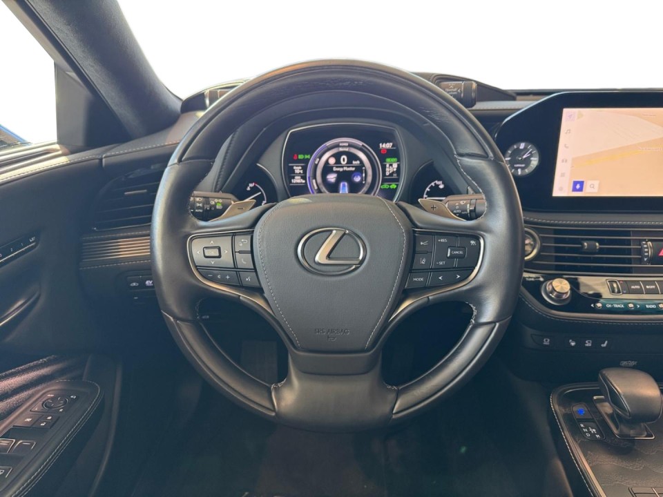 Lexus Seria LS Lexus Seria 500h Executive - foto 22