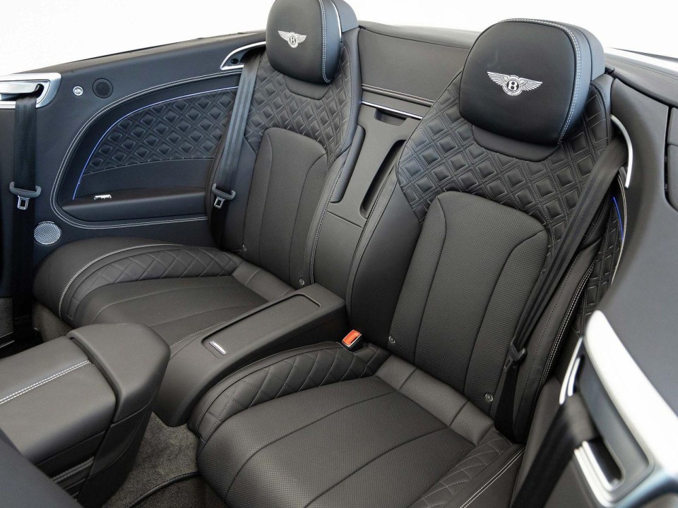 Bentley Continental GTC - foto 9