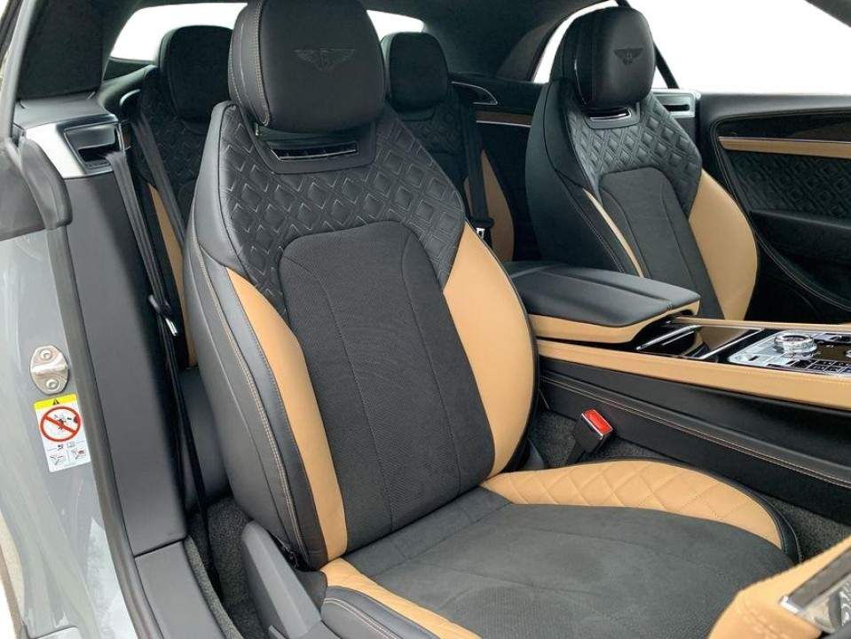 Bentley Continental GTC - foto 10