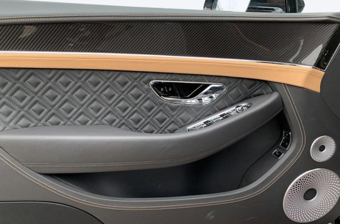 Bentley Continental GTC - foto 23