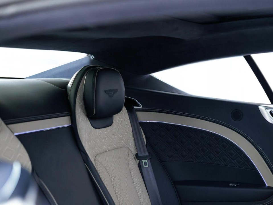 Bentley Continental GT Azure - foto 23