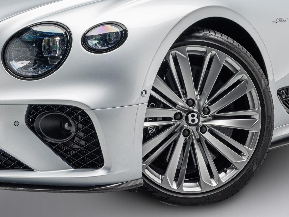 Bentley Continental Speed W12 - foto 32