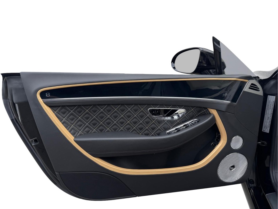 Bentley Continental GTC - foto 26