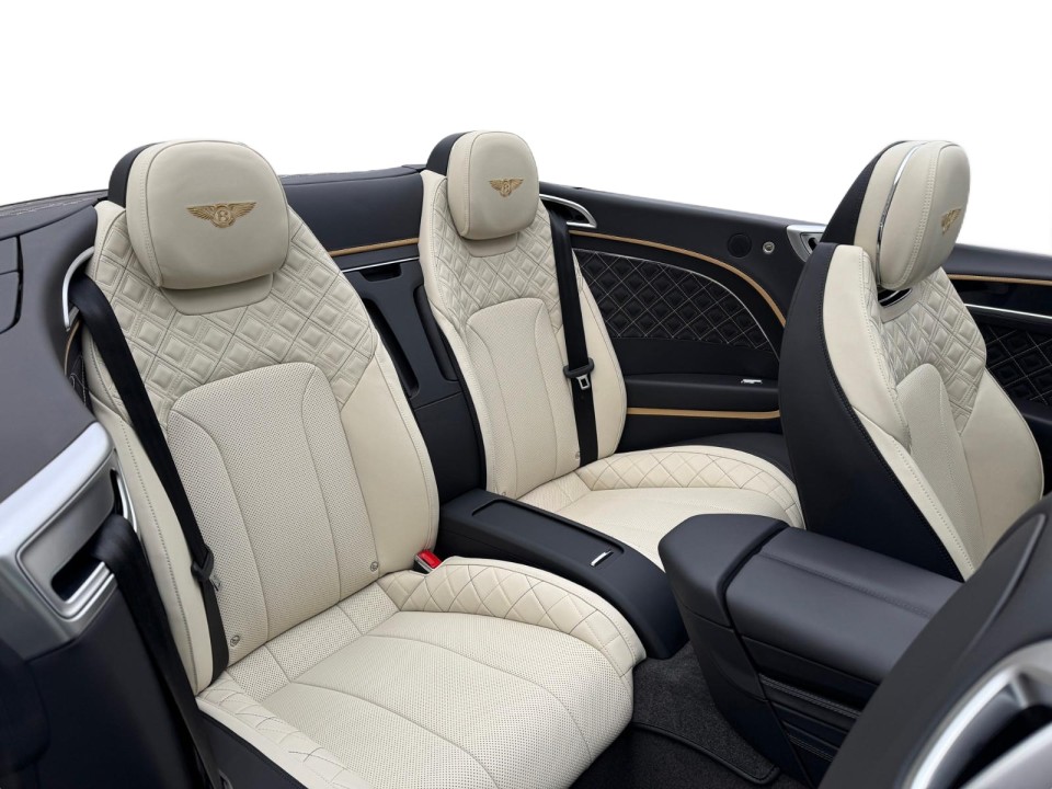 Bentley Continental GTC - foto 18