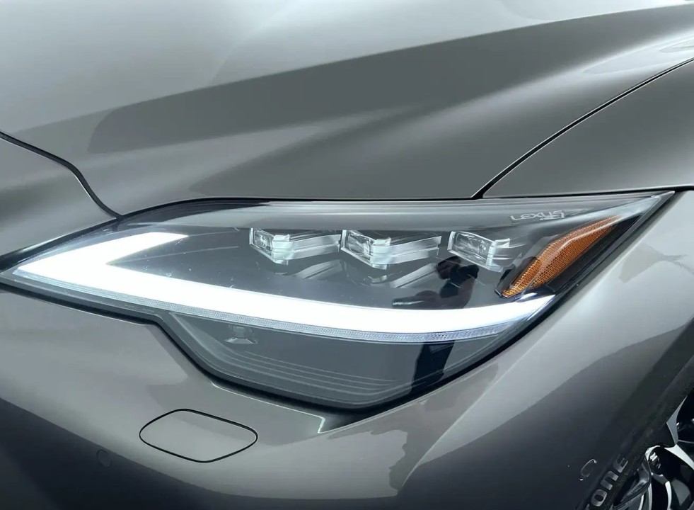 Lexus Seria LS 500h - foto 38