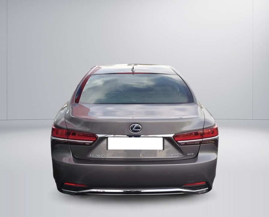 Lexus Seria LS 500h Executive (4)