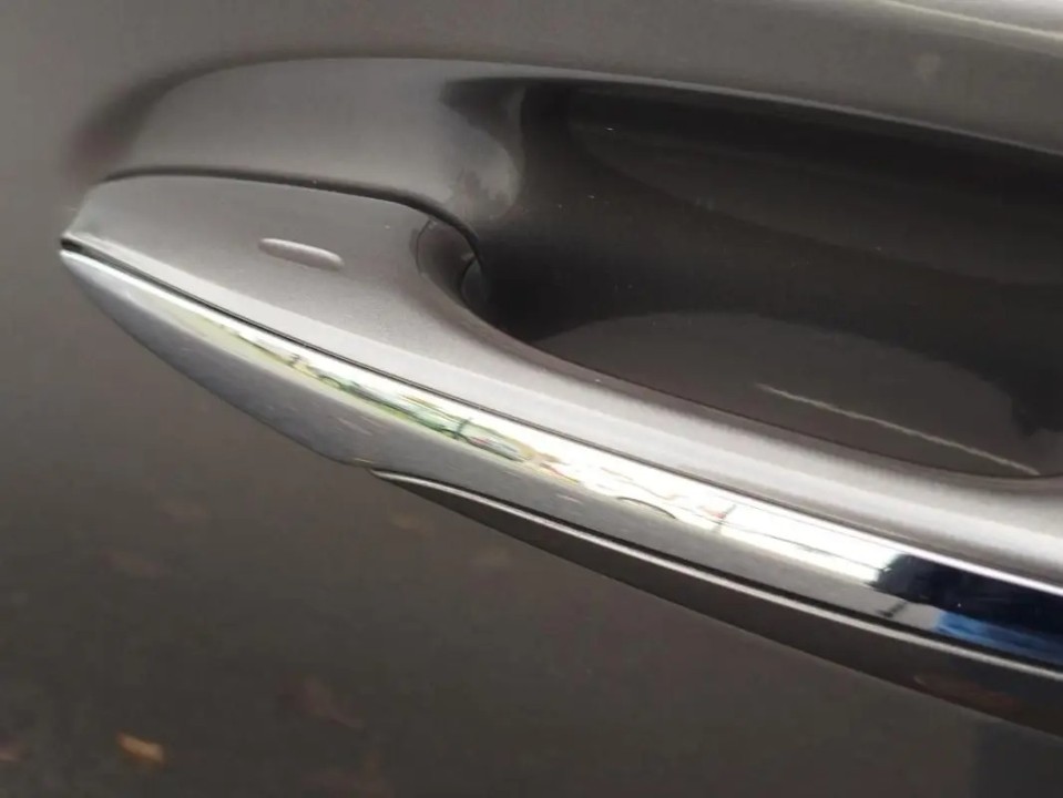 Lexus Seria LS 500h Executive - foto 45