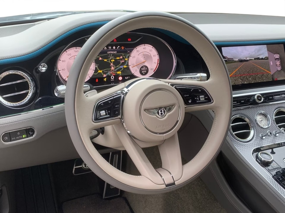 Bentley Continental GTC Mulliner - foto 9