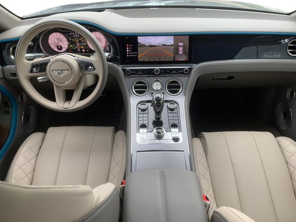 Bentley Continental GTC Mulliner - foto 11