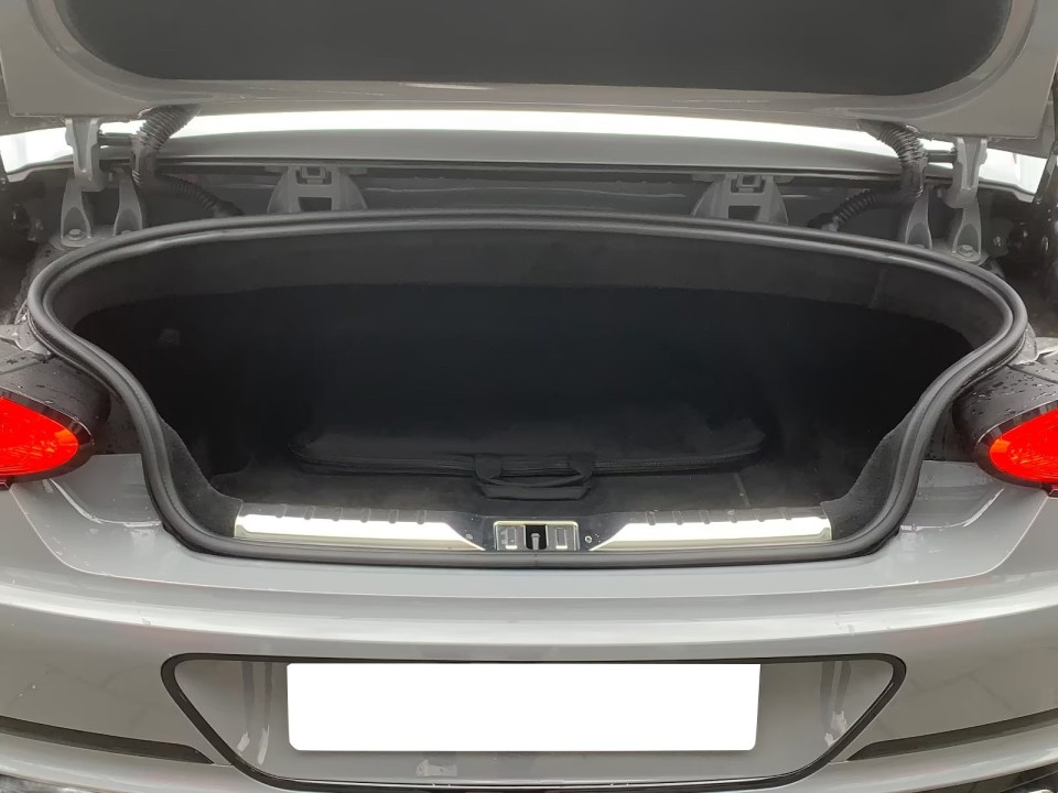 Bentley Continental GTC Mulliner - foto 33