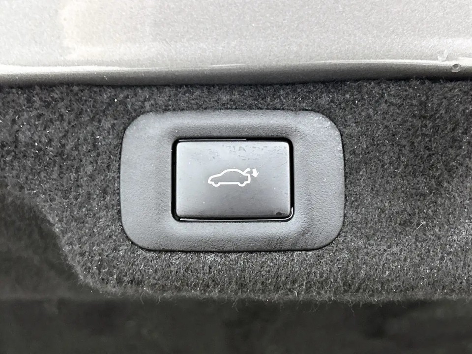 Lexus Seria LS 500 - foto 30