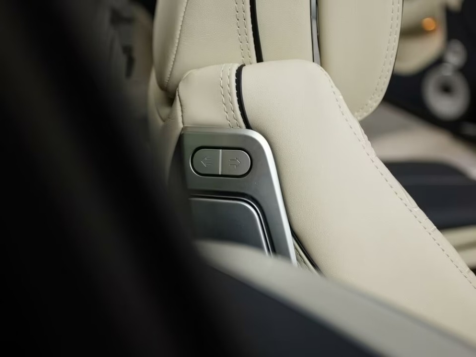 Bentley Continental GTC - foto 23