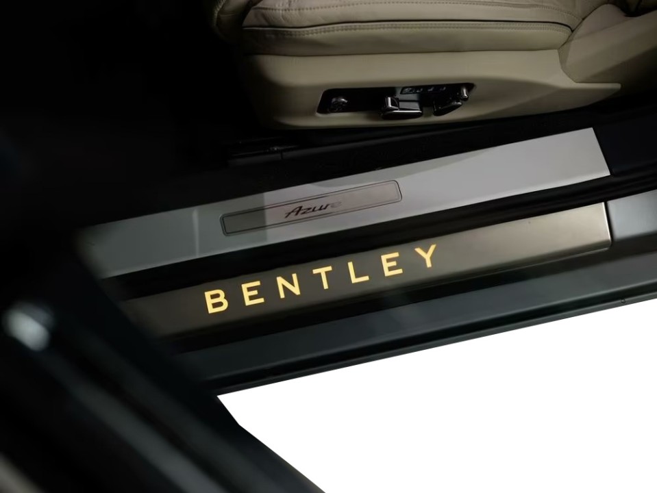 Bentley Continental GTC - foto 35