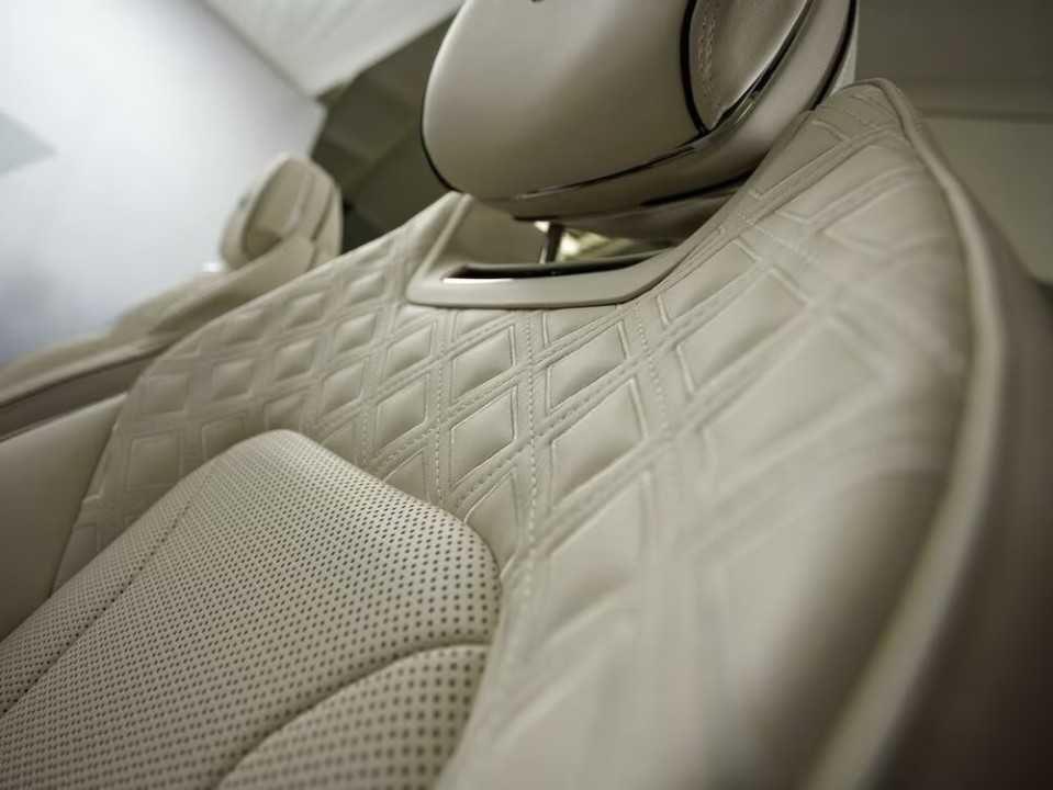 Bentley Continental GTC - foto 18