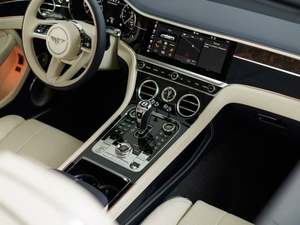 Bentley Continental GTC - foto 8