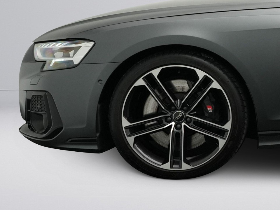 Audi S8 TFSI quattro - foto 32