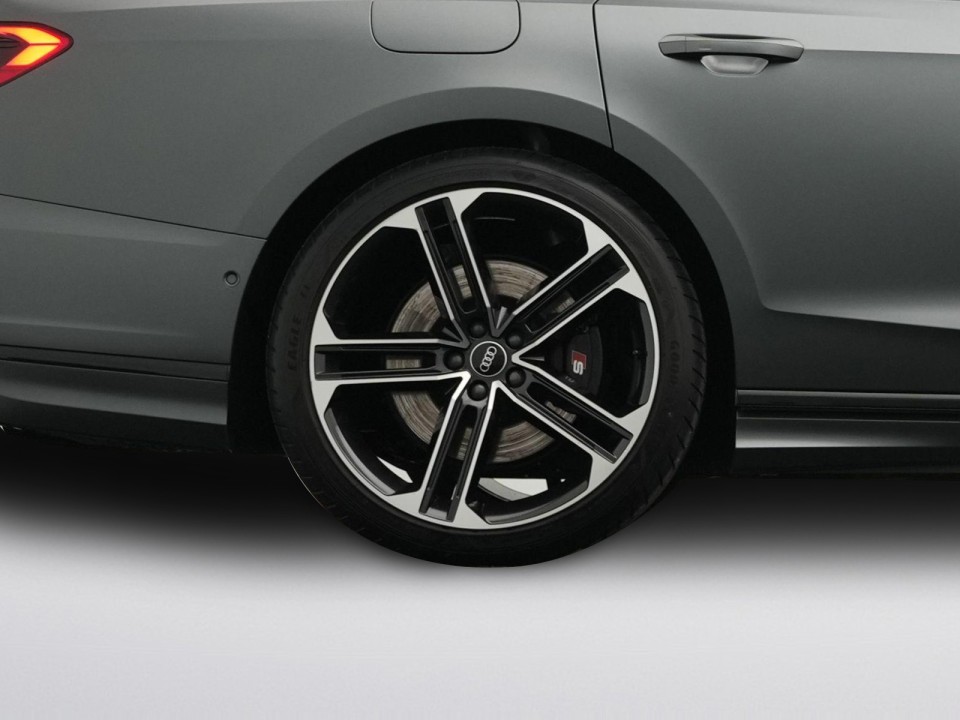 Audi S8 TFSI quattro - foto 29