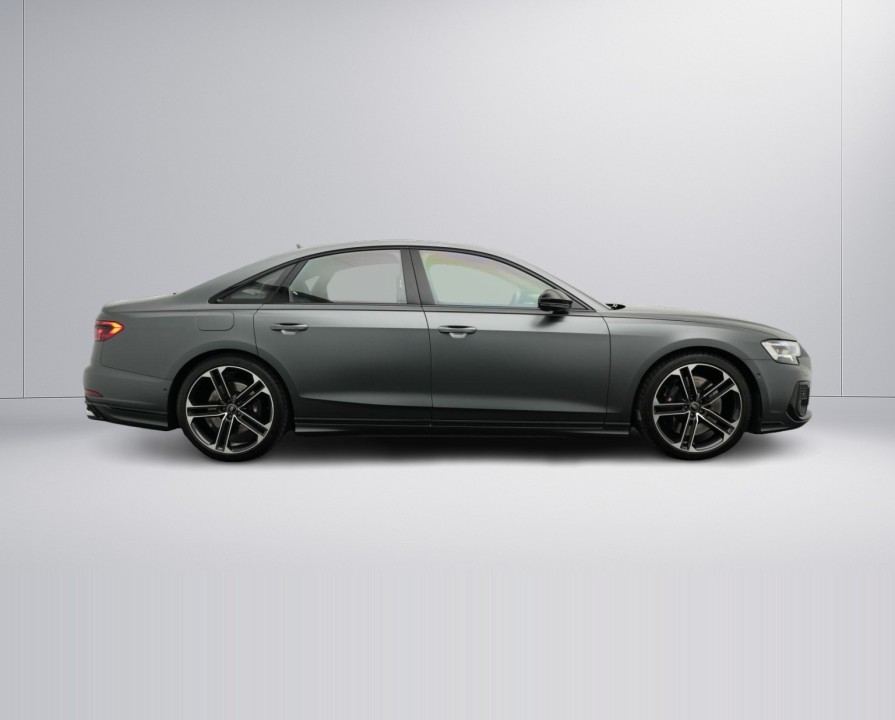 Audi S8 TFSI quattro (4)
