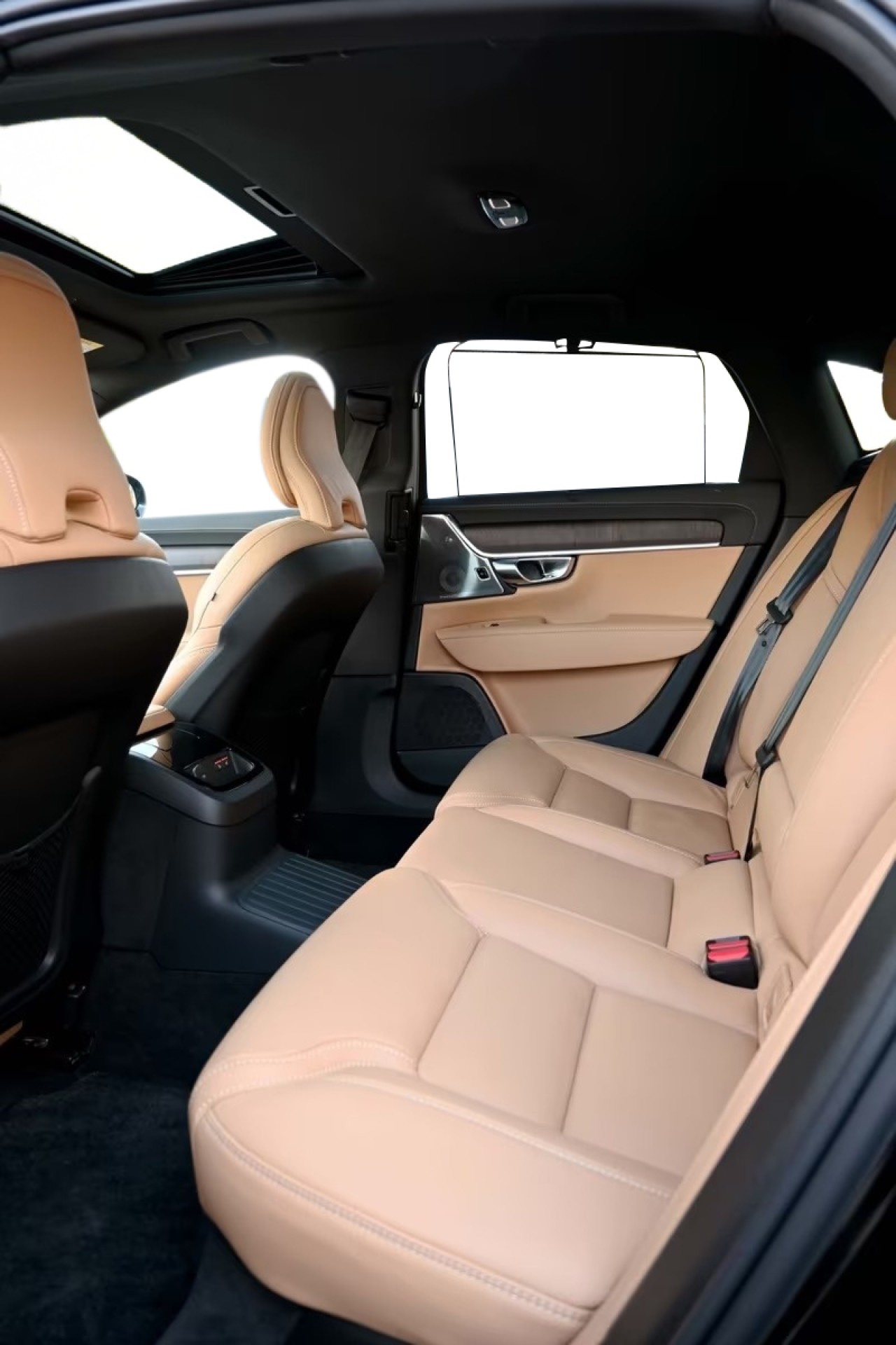 Volvo S90 T8 Recharge AWD Ultimate Dark - foto 22