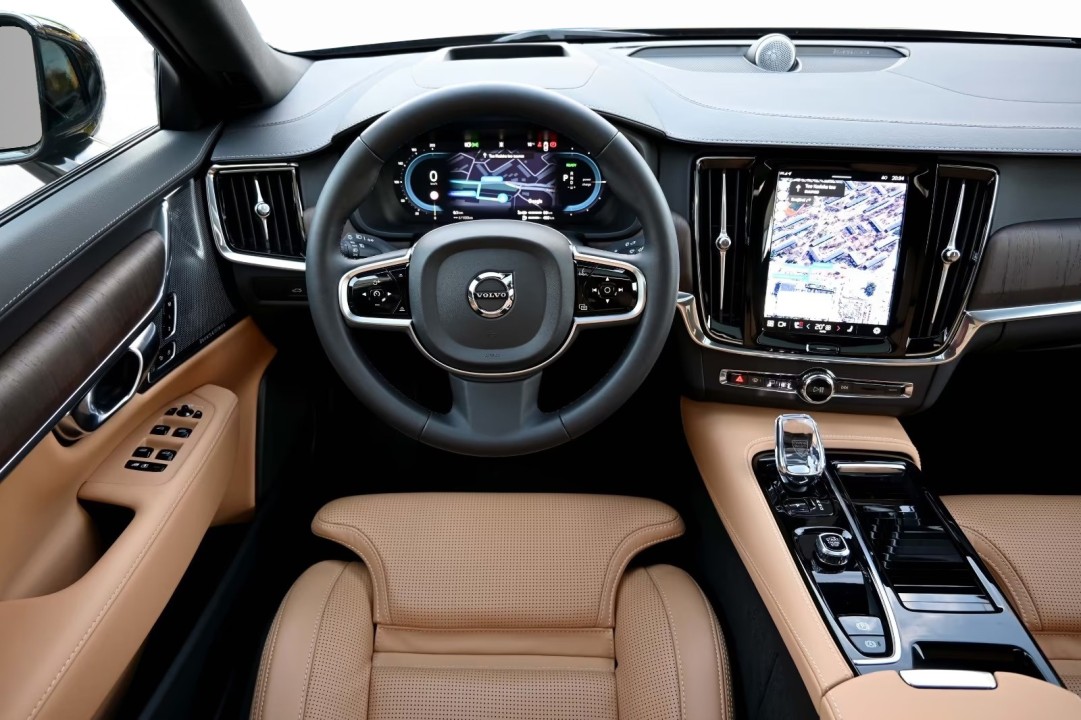 Volvo S90 T8 Recharge AWD Ultimate Dark - foto 8