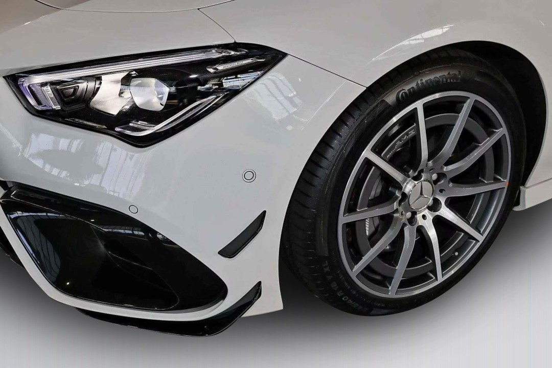 Mercedes-Benz CLA AMG 45 4MATIC - foto 12