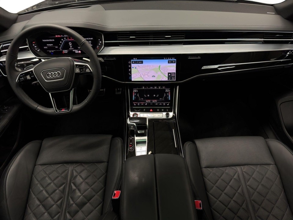 Audi S8 - foto 7