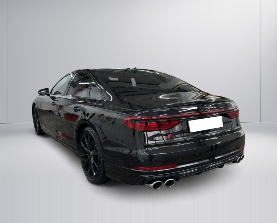 Audi S8 TFSI quattro (3)