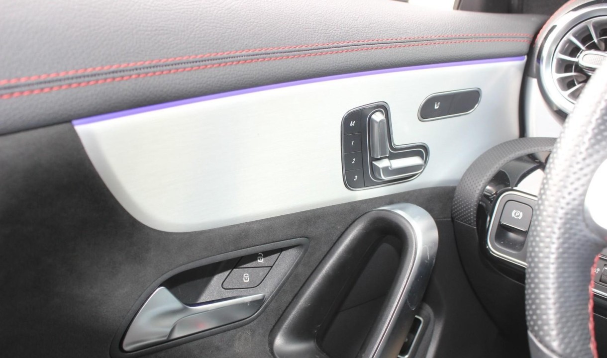 Mercedes-Benz CLA AMG 35 4MATIC - foto 16