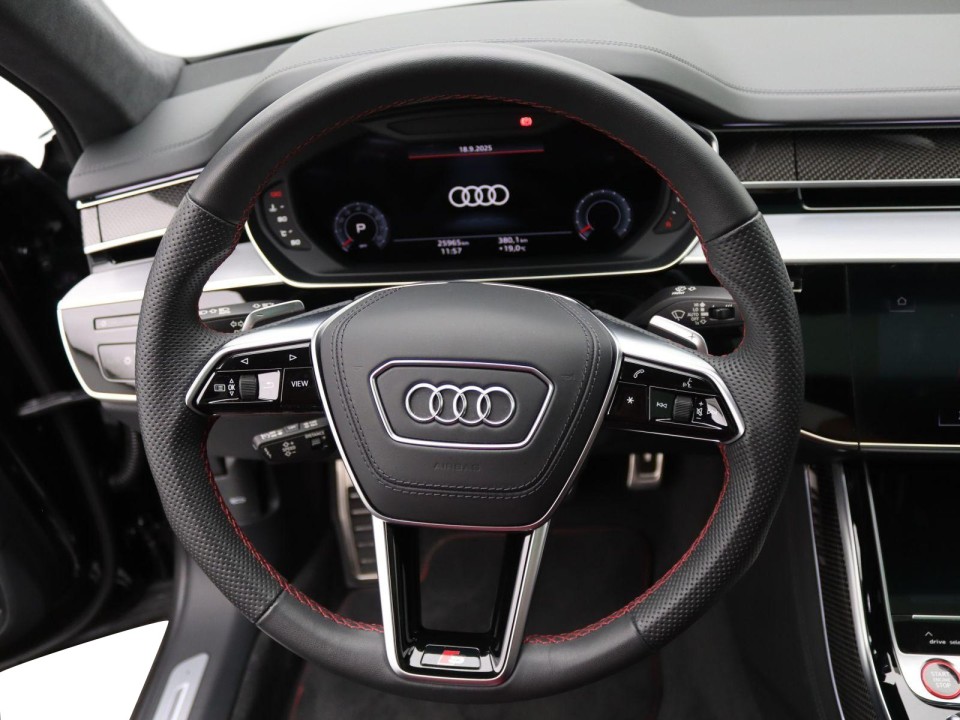 Audi S8 TFSI quattro - foto 11
