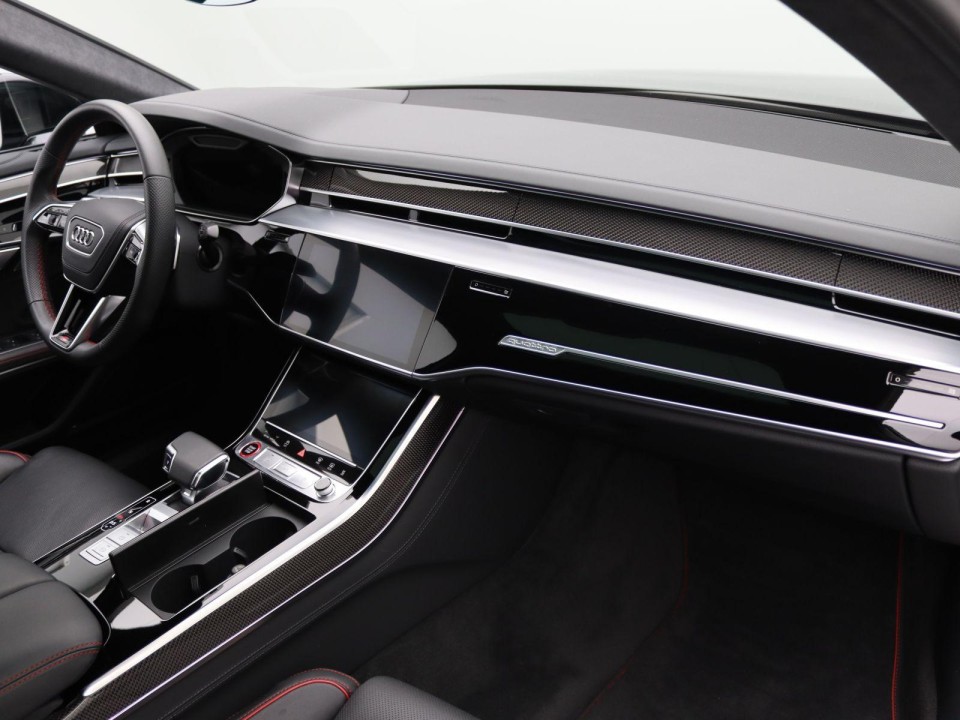 Audi S8 TFSI quattro - foto 9