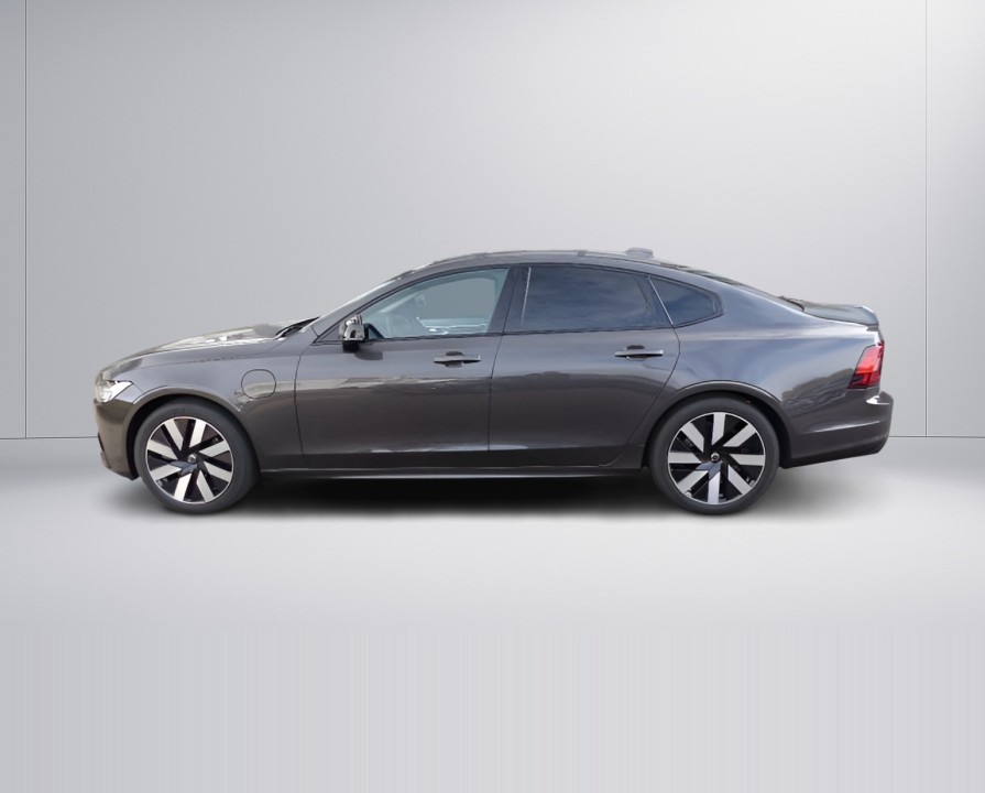 Volvo S90 T8 Recharge AWD Plus Dark (2)