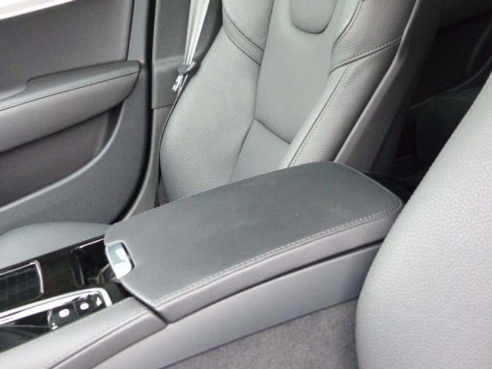 Volvo S90 T8 Recharge AWD Plus Dark - foto 7