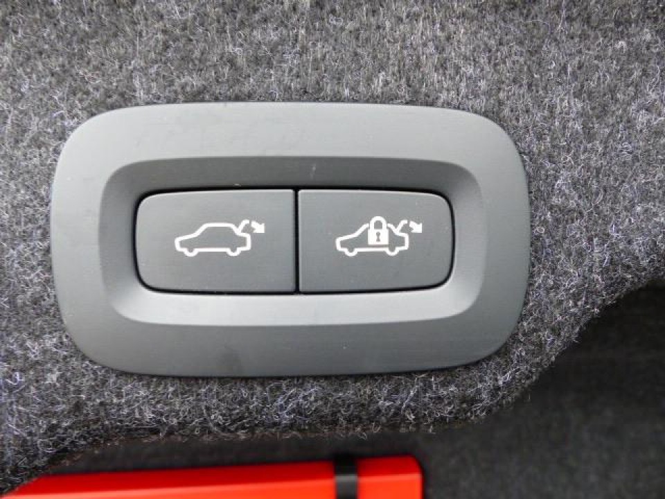 Volvo S90 T8 Recharge AWD Plus Dark - foto 19