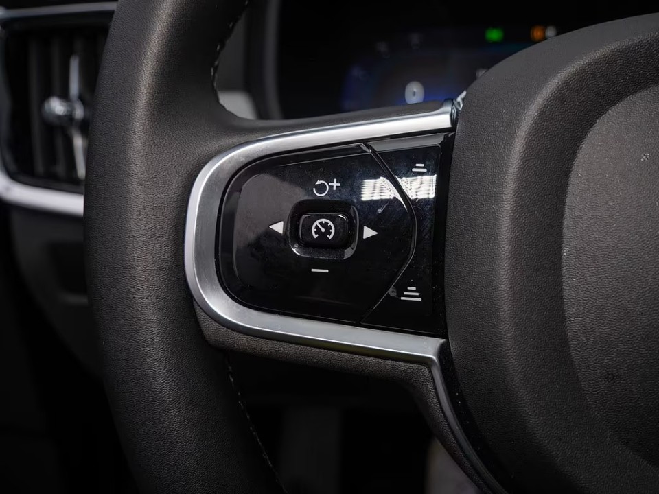 Volvo S90 T8 Recharge AWD Ultimate Dark - foto 7