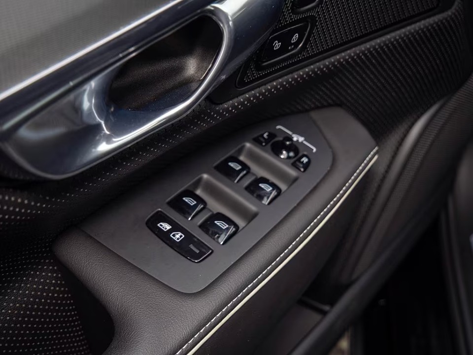 Volvo S90 T8 Recharge AWD Ultimate Dark - foto 23