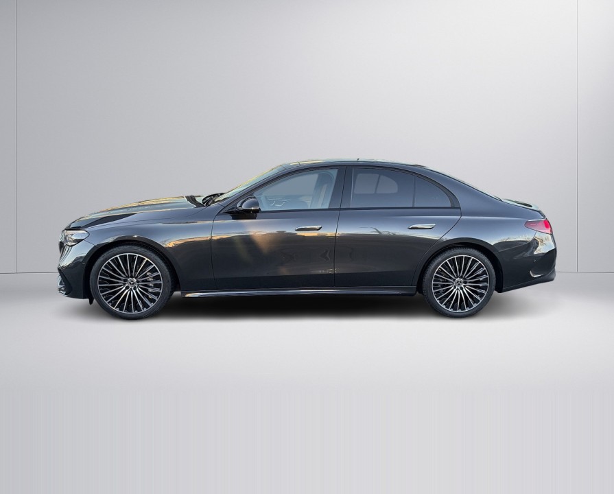 Mercedes-Benz E 450d 4MATIC AMG Line (5)