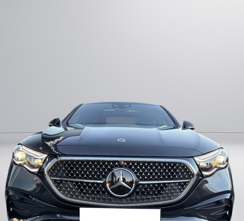 Mercedes-Benz E 450d 4MATIC AMG Line - foto 7